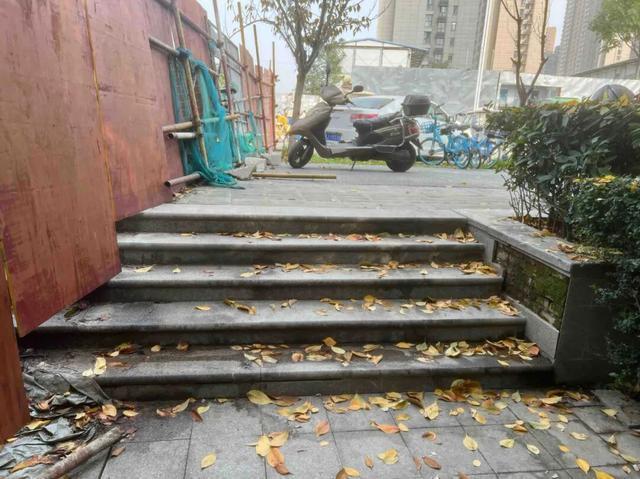 适老化方面这些做得还不错但还有改进空间不朽情缘华商报记者走访了12座城市公园(图11)